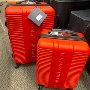 New The luggage they are still have tags